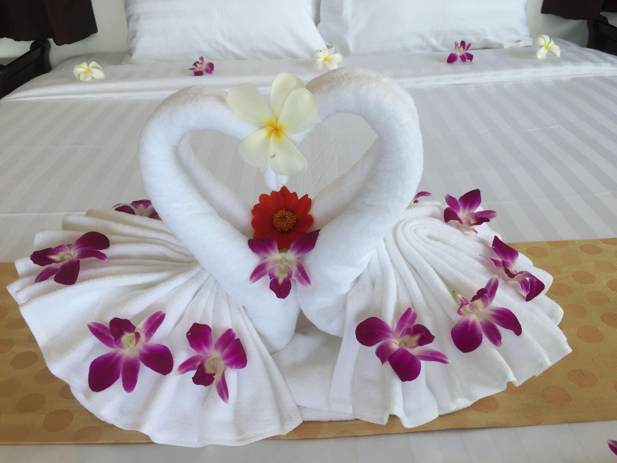 The Cosy Maenam Beach Resort Мае Нам Екстериор снимка
